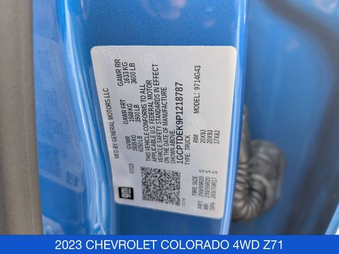Used 2023 Chevrolet Colorado Z71 w/ Z71 Convenience Package 2 AWD/4WD image 32