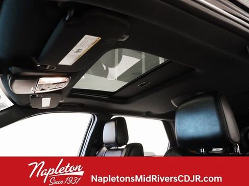 Used 2023 Dodge Durango R/T image 11