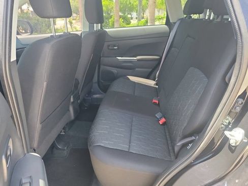 Used 2024 Mitsubishi Outlander Sport ES AWD/4WD image 11