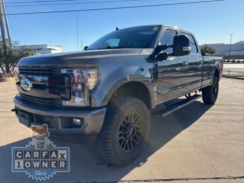Used 2019 Ford F350 Lariat w/ Lariat Ultimate Package image 3