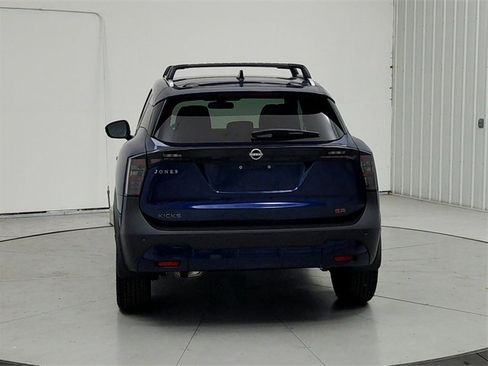 New 2026 Nissan Kicks SR image 6