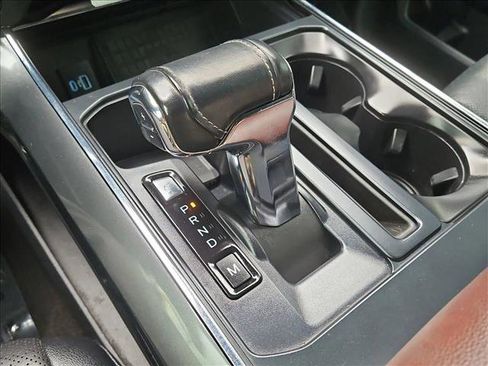 Used 2022 Ford F150 Lariat w/ Equipment Group 502A High AWD/4WD image 11