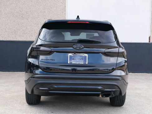 Used 2021 Hyundai Santa Fe SE FWD image 16