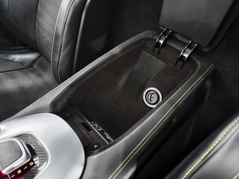 Used 2018 Mercedes-Benz AMG GT C image 41