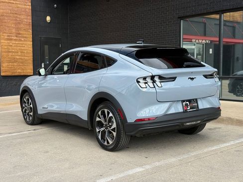 Used 2024 Ford Mustang Mach-E Select w/ Comfort Package Lite image 4