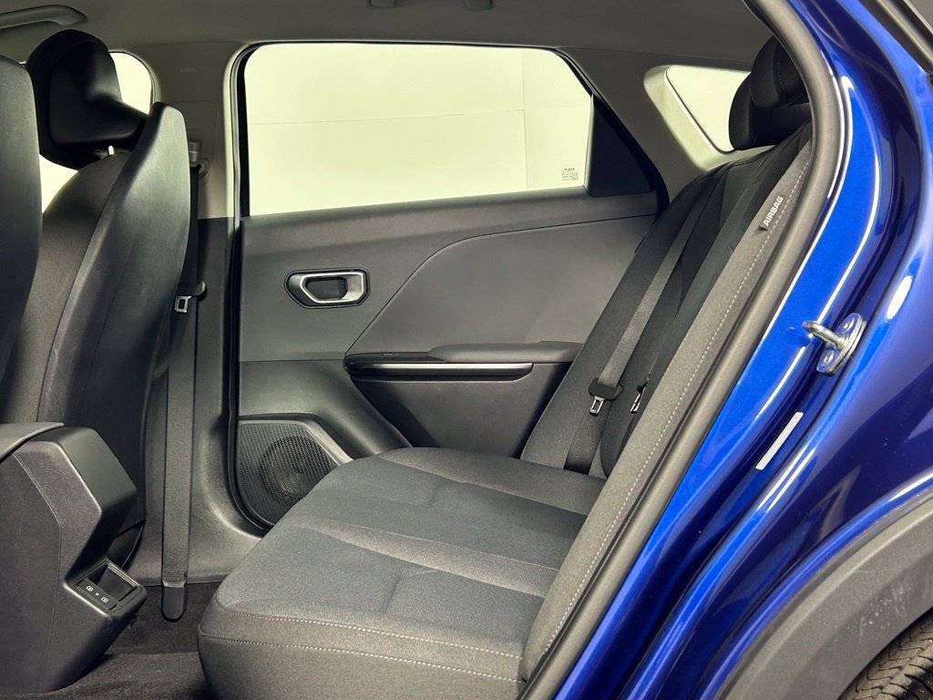 Used 2025 Kia K4 FWD image 15