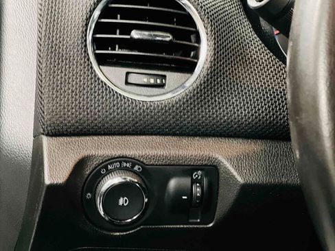 Used 2013 Chevrolet Cruze LT w/ All-Star Edition image 21