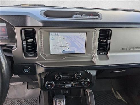 Used 2021 Ford Bronco Outer Banks image 12