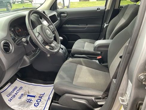 Used 2015 Jeep Patriot Latitude w/ Sun/Sound Group image 22