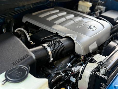 Used 2010 Toyota Tundra Limited image 71