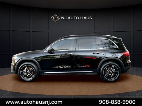 Used 2024 Mercedes-Benz GLB 250 image 9