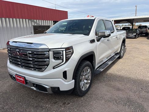 Used 2023 GMC Sierra 1500 Denali w/ Technology Package image 1