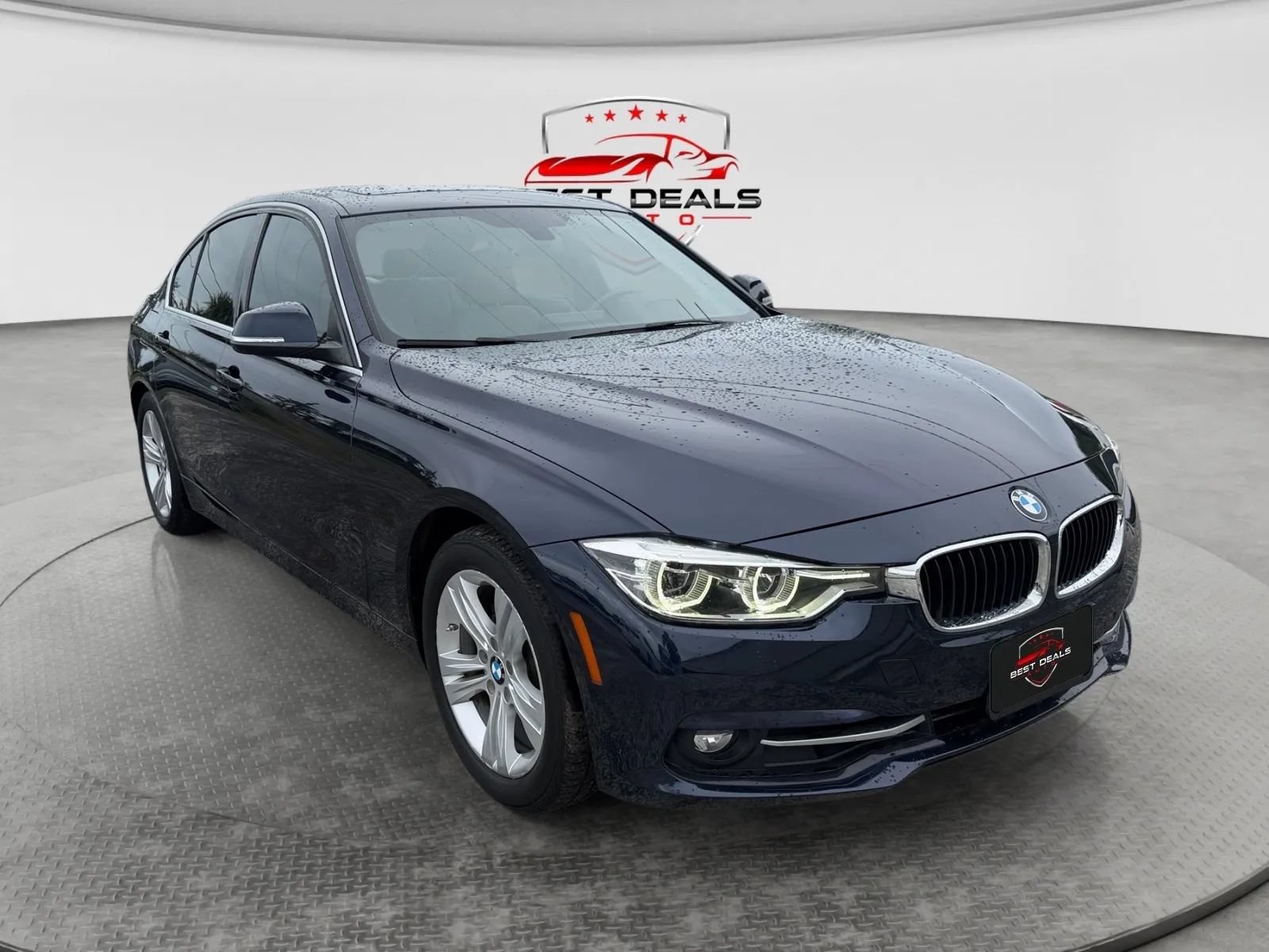 Used 2017 BMW 330i Sedan RWD image 7