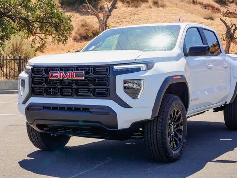 New 2026 GMC Canyon Elevation w/ Technology Package RWD image 2