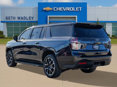 Used 2023 Chevrolet Suburban RST image 5