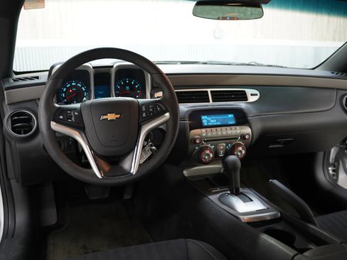 Used 2015 Chevrolet Camaro LS image 11