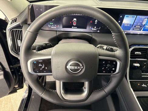 New 2026 Nissan Armada SV image 10