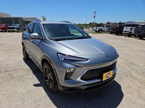 New 2026 Buick Encore GX Sport Touring image 10