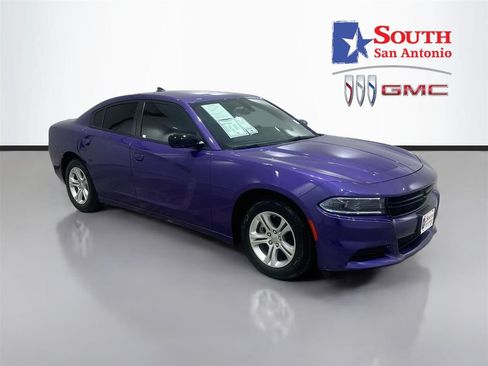 Used 2023 Dodge Charger SXT RWD image 1