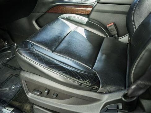 Used 2016 GMC Yukon SLT w/ Open Road Package image 39