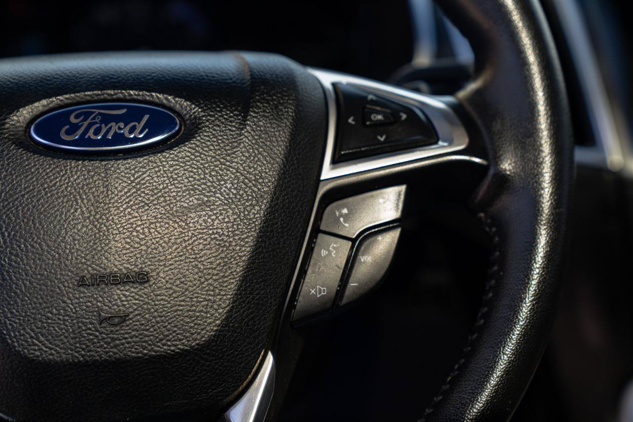 Used 2015 Ford Edge Sport w/ Equipment Group 401A AWD/4WD image 33