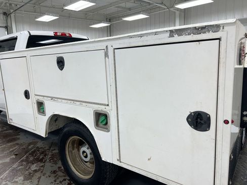 Used 2019 Chevrolet Silverado 3500 W/T w/ WT Convenience Package AWD/4WD image 23