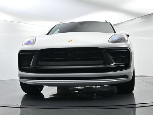 Certified 2025 Porsche Macan GTS AWD/4WD image 55