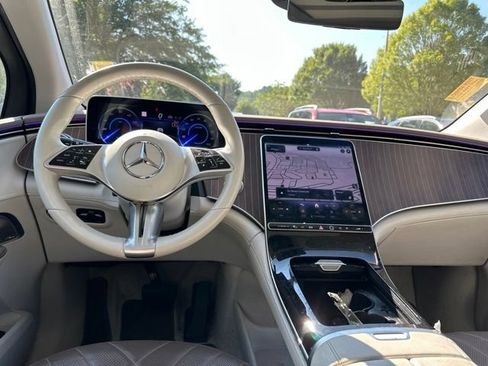 Used 2023 Mercedes-Benz EQE 350+ SUV image 11