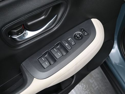 Used 2024 Honda HR-V LX image 16