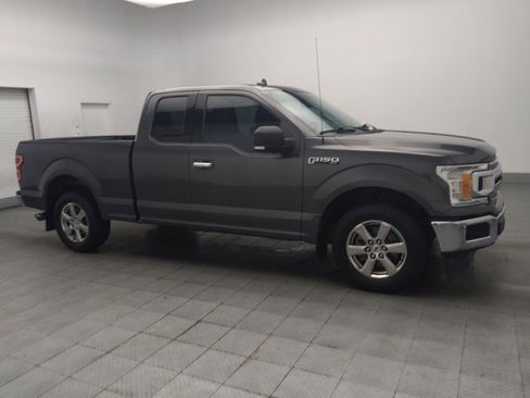 Used 2018 Ford F150 XLT w/ Equipment Group 302A Luxury RWD image 11