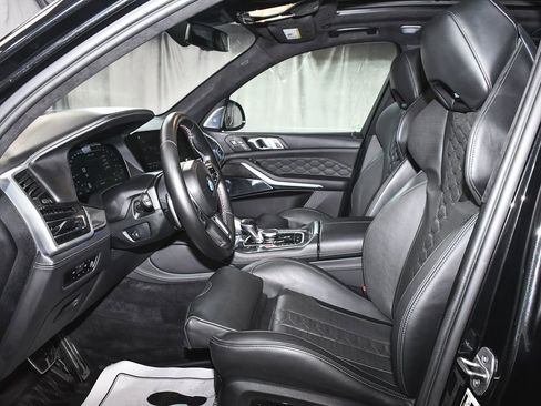 Used 2022 BMW X5 M w/ Competition Package AWD/4WD image 55