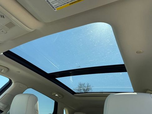 New 2026 Cadillac XT5 Premium Luxury w/ Driver Assist Package AWD/4WD image 6