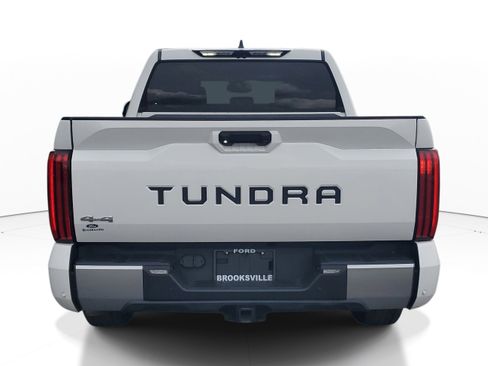 Used 2023 Toyota Tundra Limited AWD/4WD image 5
