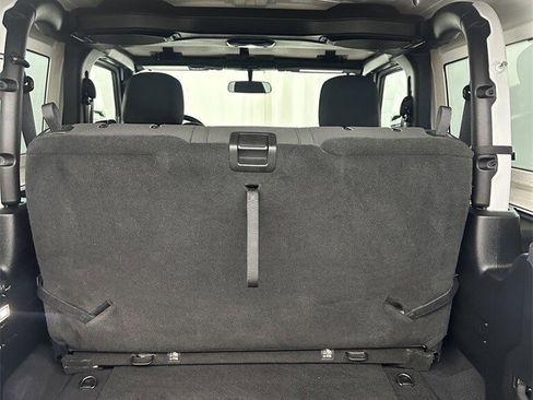 Used 2018 Jeep Wrangler Sport w/ Quick Order Package 24S image 28