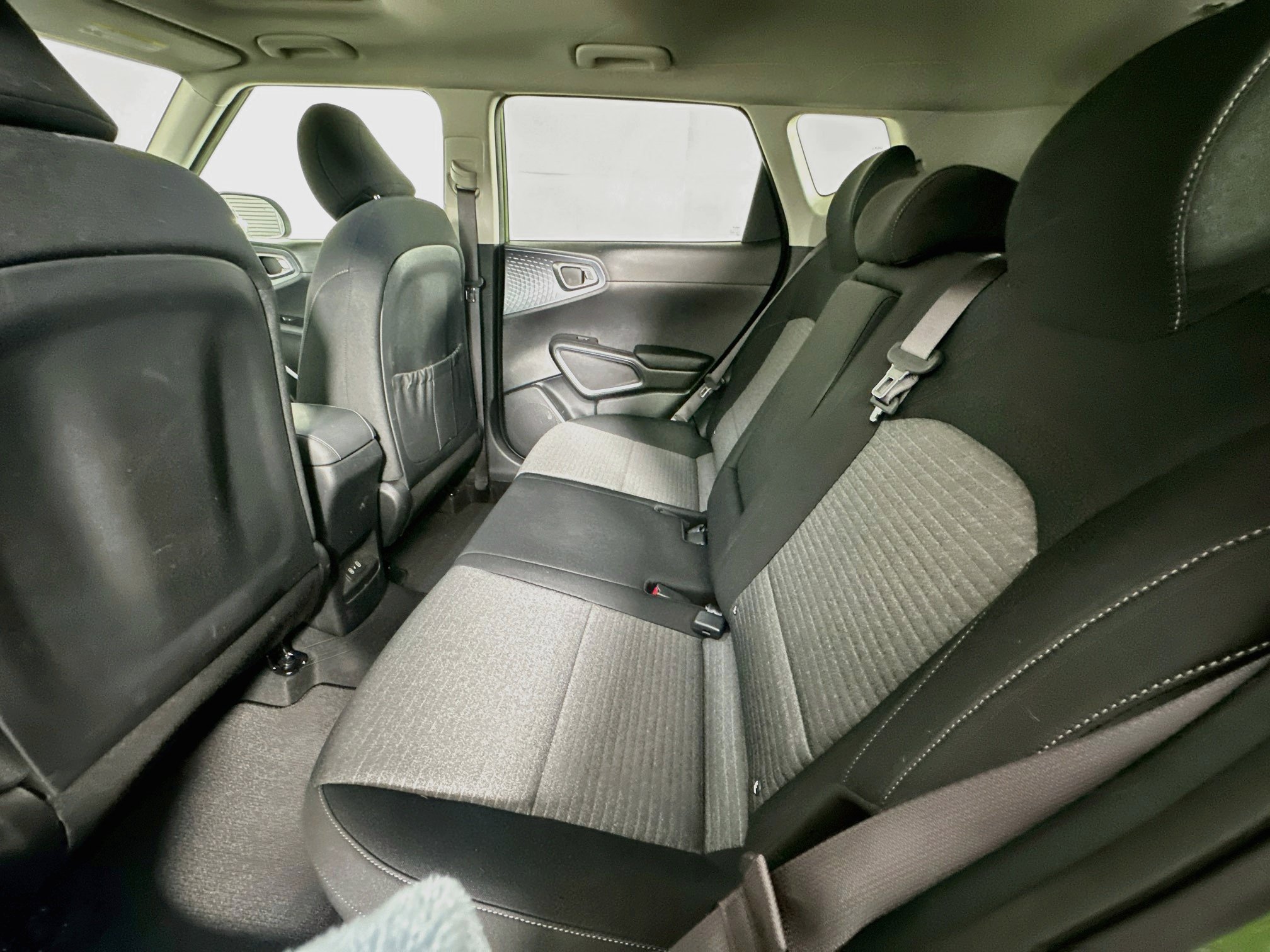 Used 2023 Kia Soul EX FWD image 28