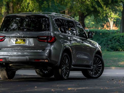 Used 2021 INFINITI QX80 Premium Select w/ All-Season Package RWD image 31