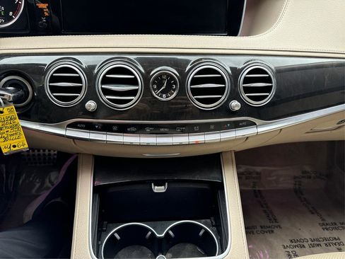Used 2016 Mercedes-Benz S 550 Sedan image 39