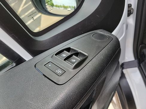 Used 2023 RAM ProMaster 2500 FWD image 28