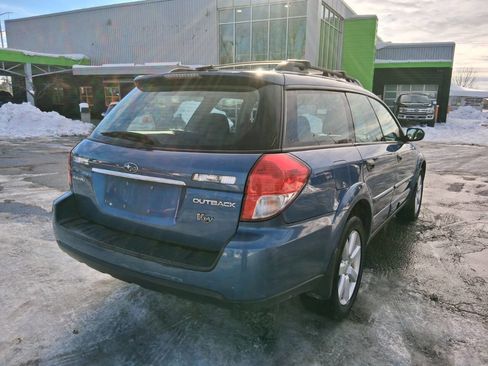 Used 2008 Subaru Outback 2.5i L.L. Bean image 4