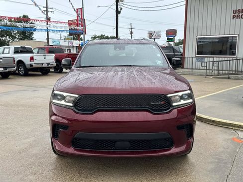 Used 2024 Dodge Durango SXT w/ SXT Blacktop Group RWD image 2