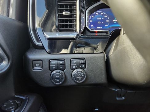 Used 2024 Chevrolet Silverado 2500 LTZ w/ LTZ Convenience Package image 23