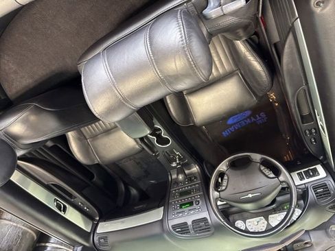 Used 2004 Ford Thunderbird RWD image 12