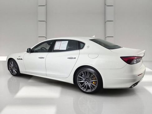 Used 2023 Maserati Quattroporte GT RWD image 7