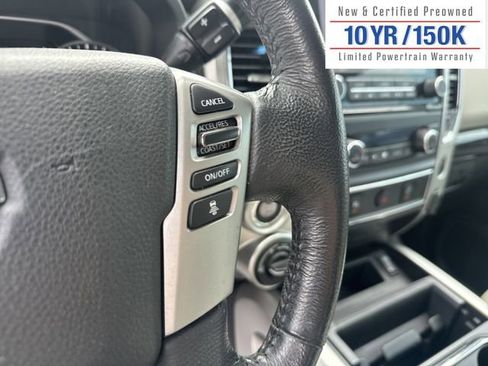 Used 2021 Nissan Titan SV w/ SV Convenience Package image 19