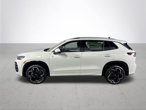 New 2026 Volkswagen Tiguan SEL R-Line image 9