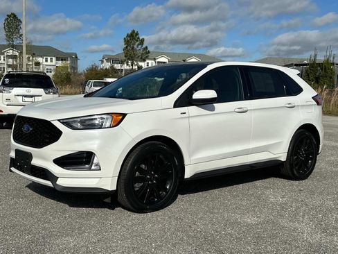 Certified 2022 Ford Edge ST-Line image 32
