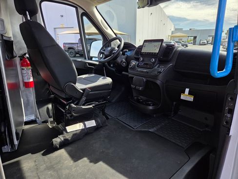Used 2024 RAM ProMaster 3500 w/ Delivery Van Package FWD image 17