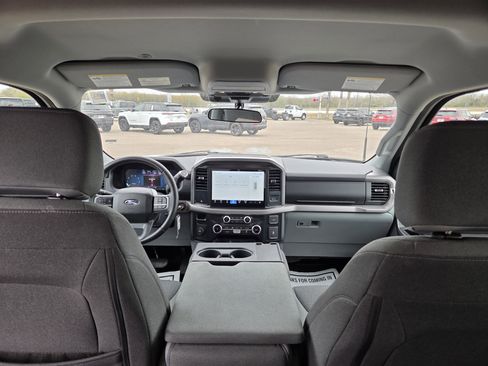 Used 2025 Ford F150 XLT w/ Equipment Group 301A Standard image 21
