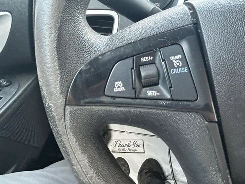 Used 2013 Chevrolet Equinox LS FWD image 18