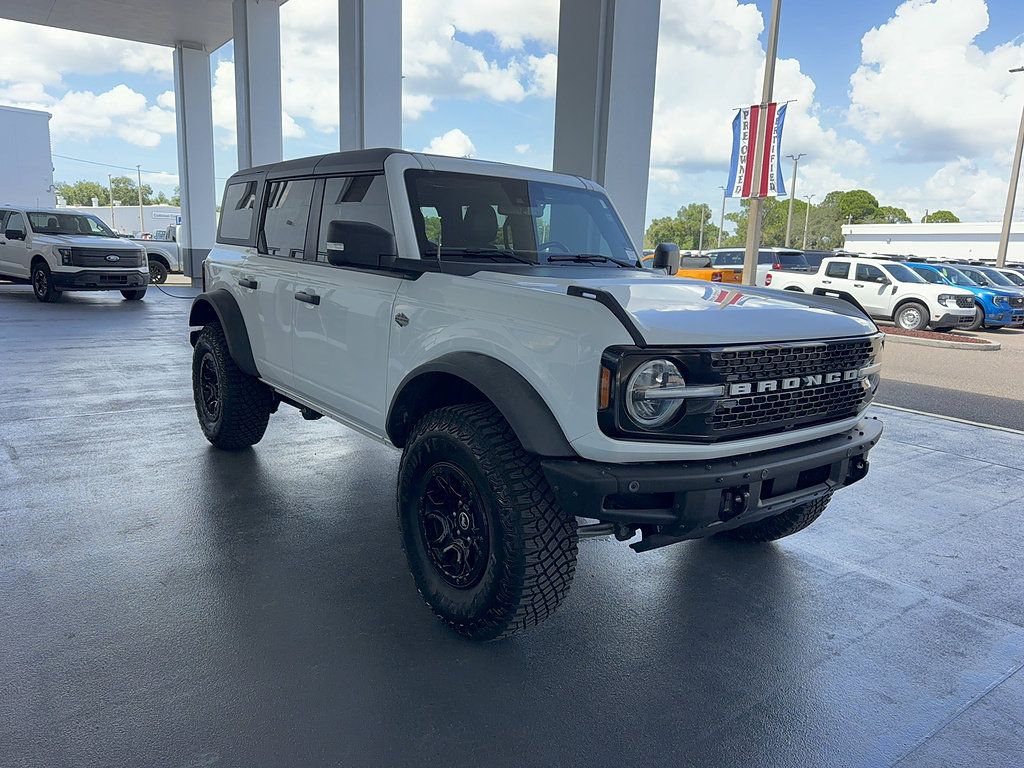 Used 2023 Ford Bronco Wildtrak AWD/4WD image 4